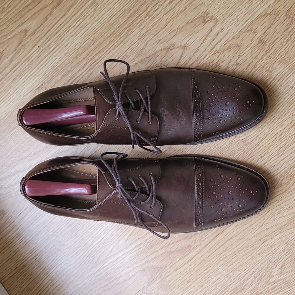 Men Express Leather Dress Shoes